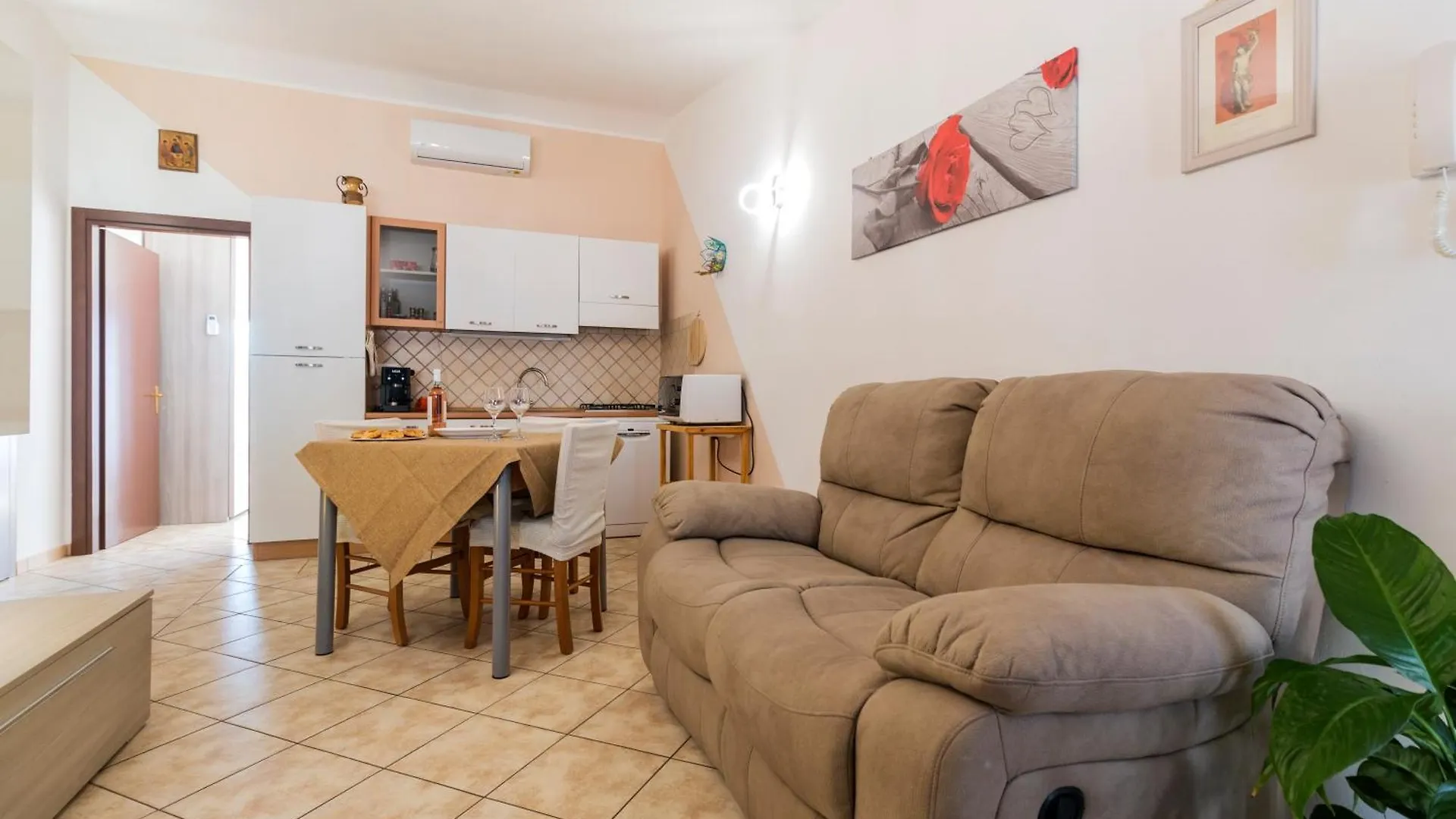 Sebastian House Lägenhet Cala Gonone Italien