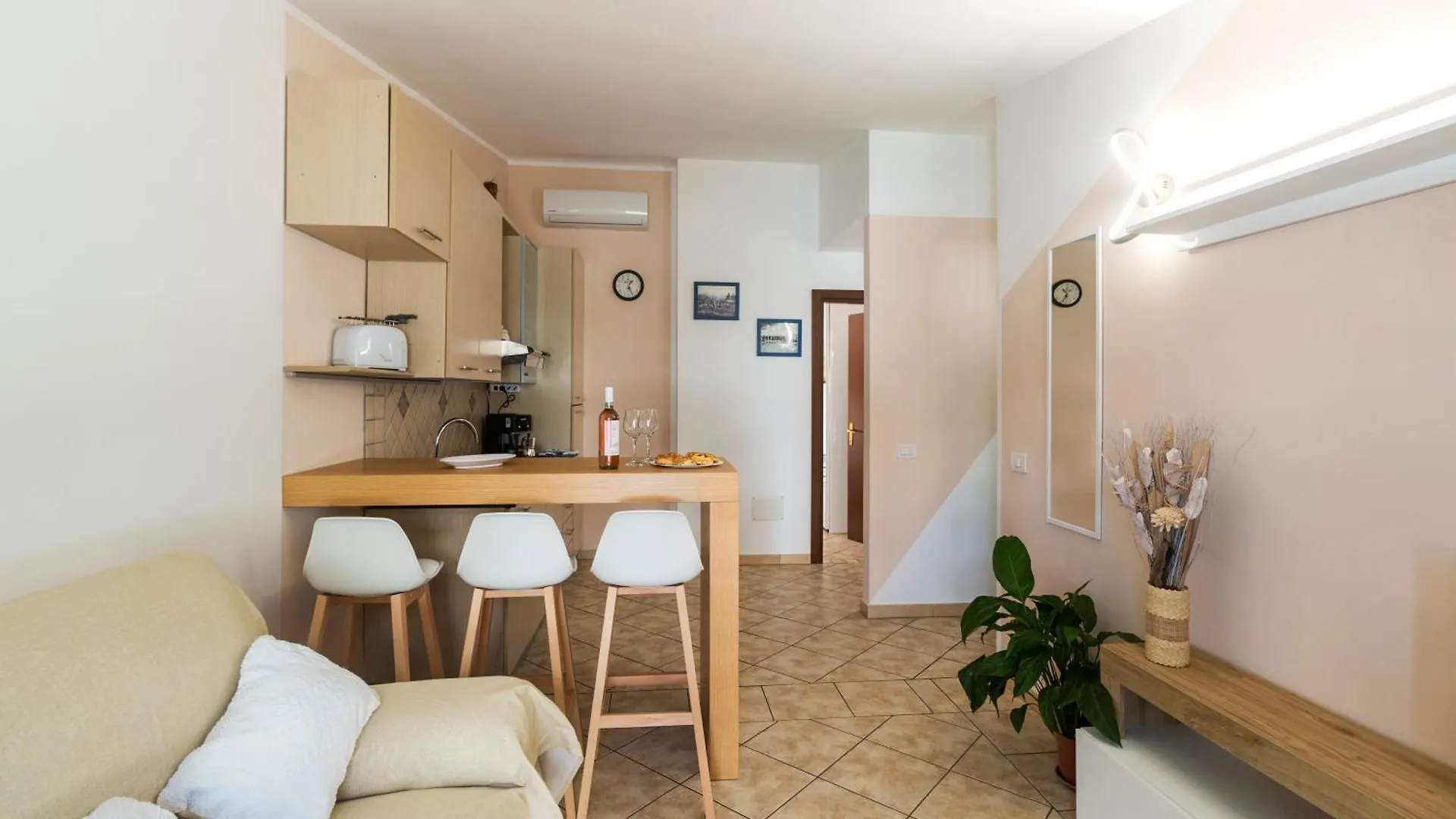 Sebastian House Apartment Cala Gonone Italy